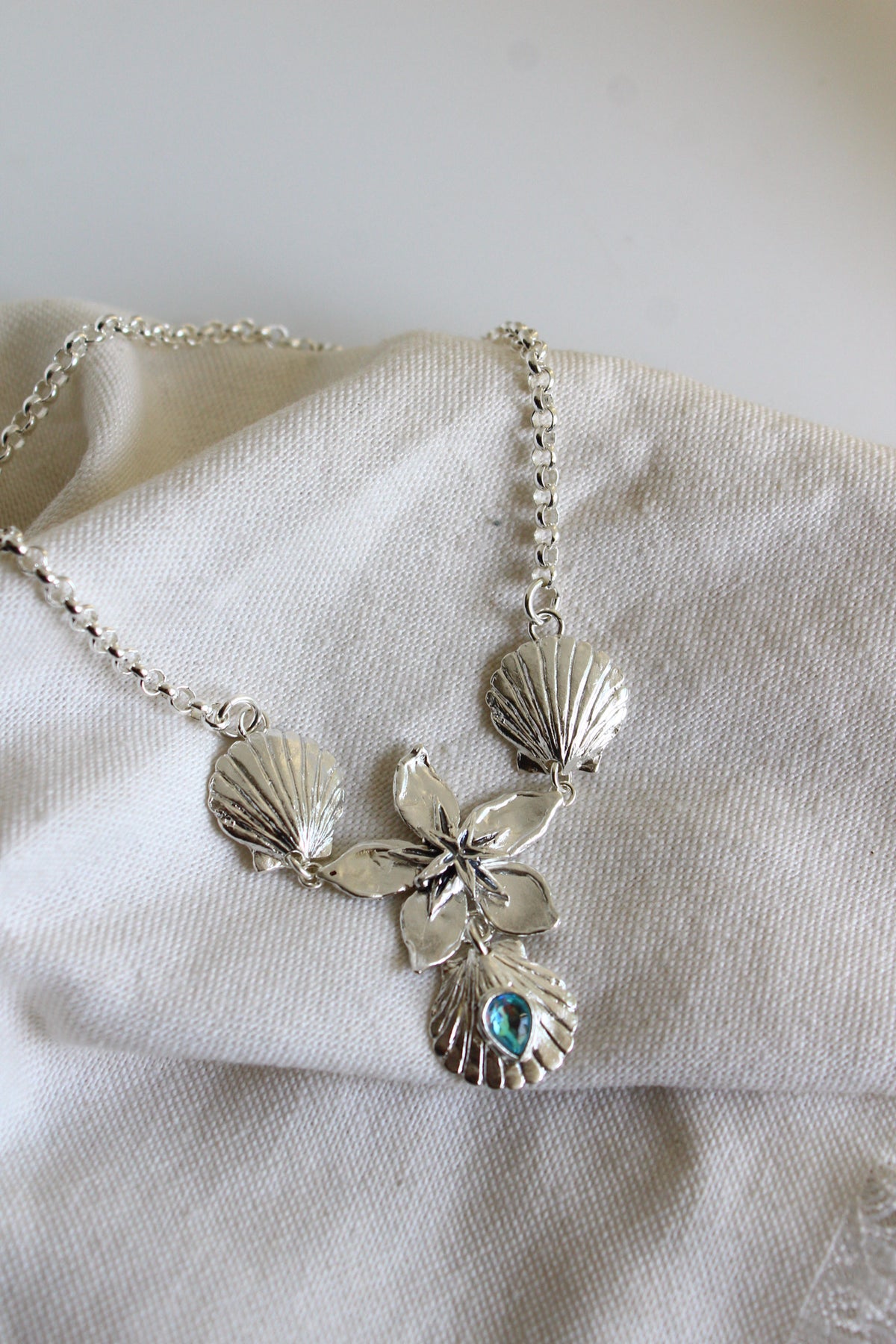 Collar reliquia de una sirena