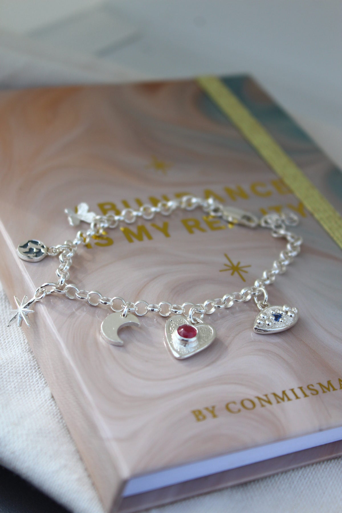 Pulsera manifestación