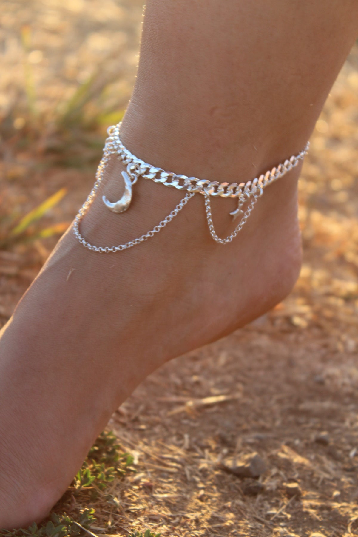 Tobillera luna luceros