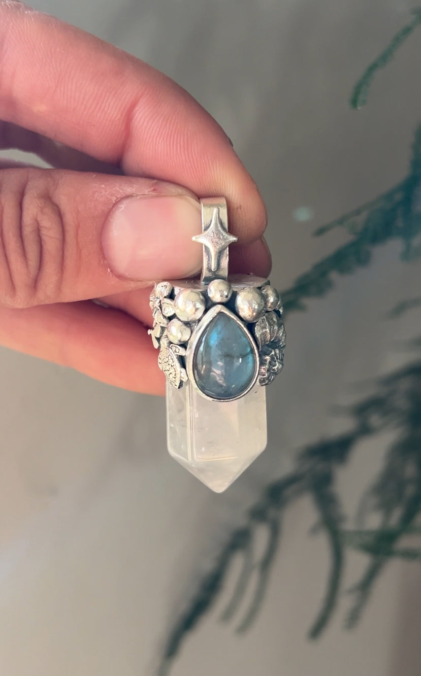 Amuleto cuarzo con labradorita