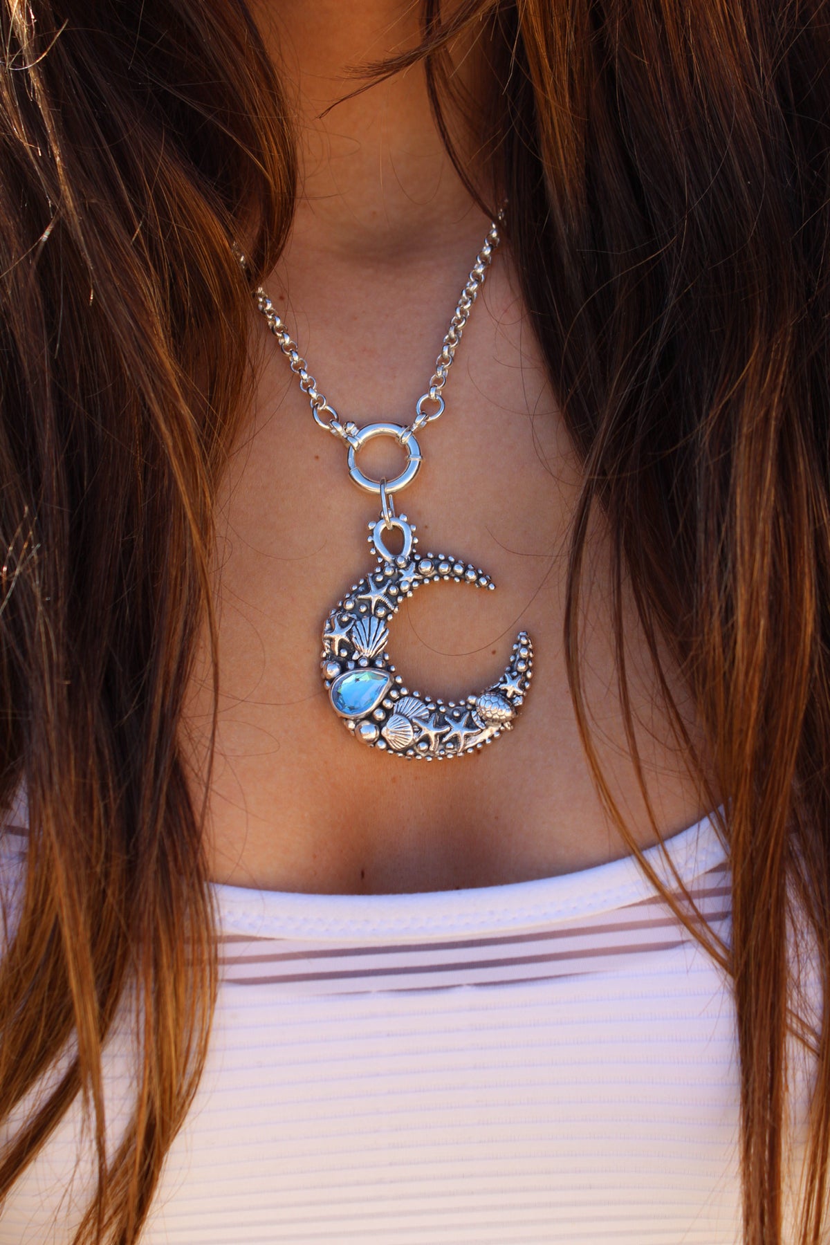 Luna Maxi mona pelotuda