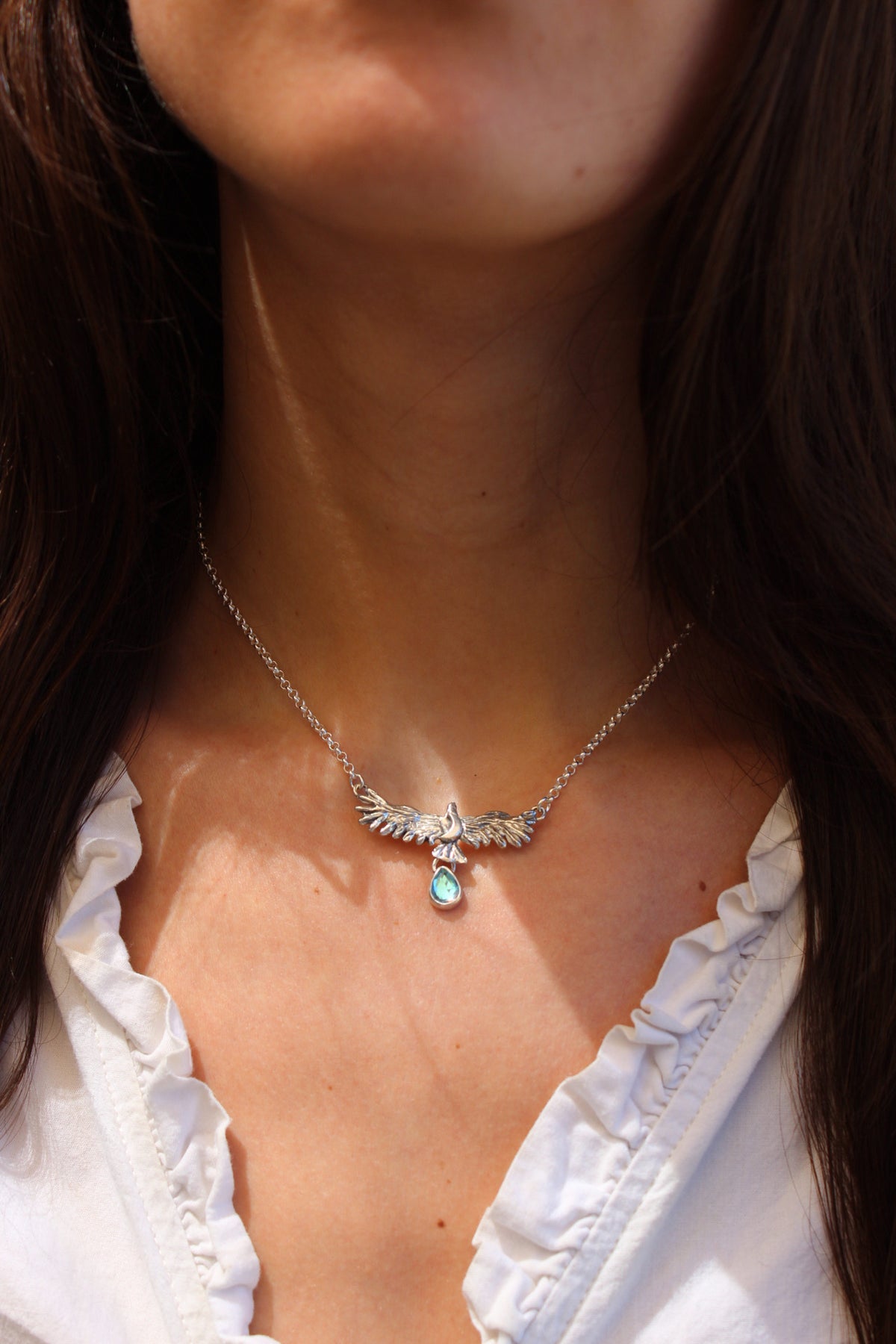 Águila sagrada “s” cuarzo místico