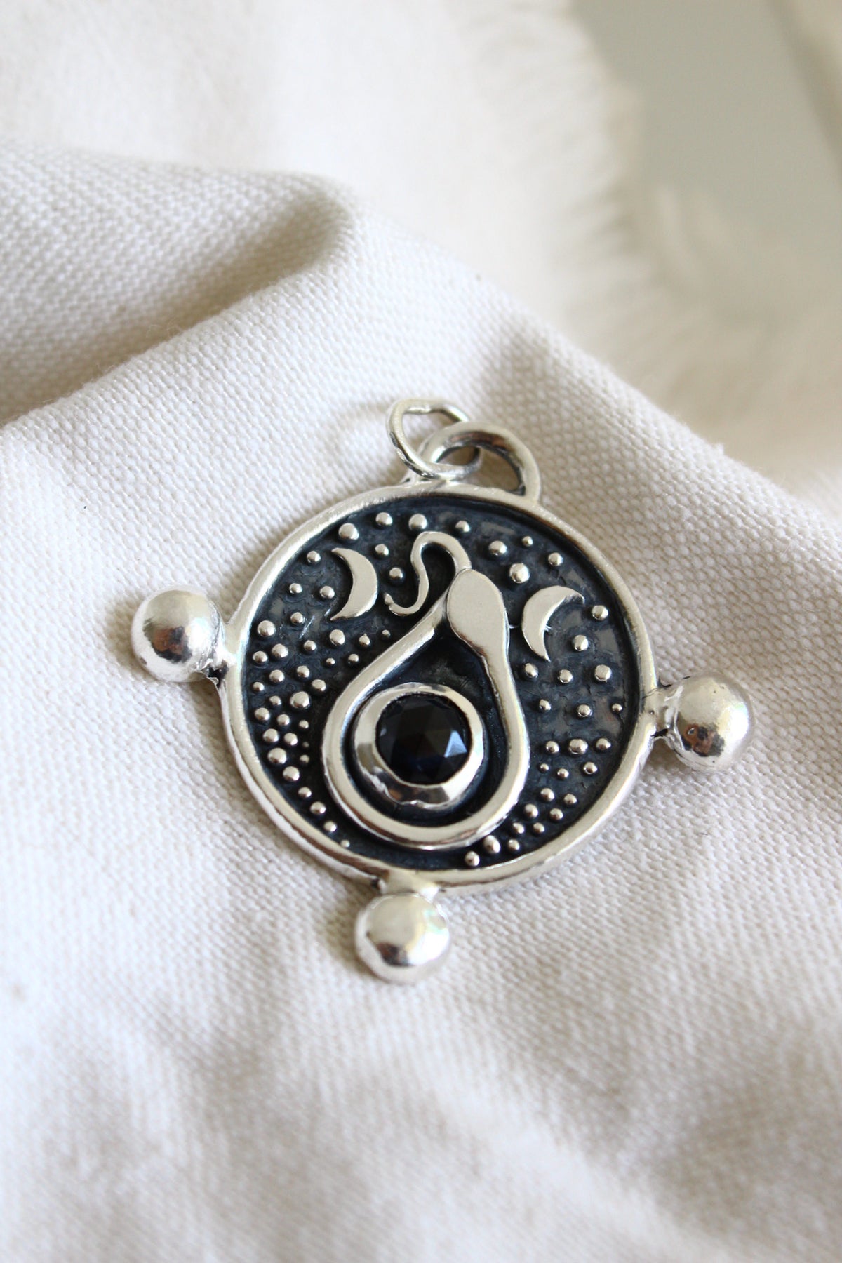 Collar medallón Kundalini