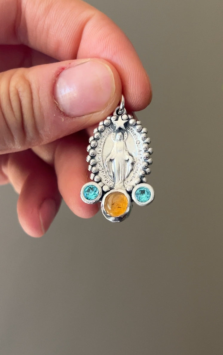 Medalla virgen de los milagros #6