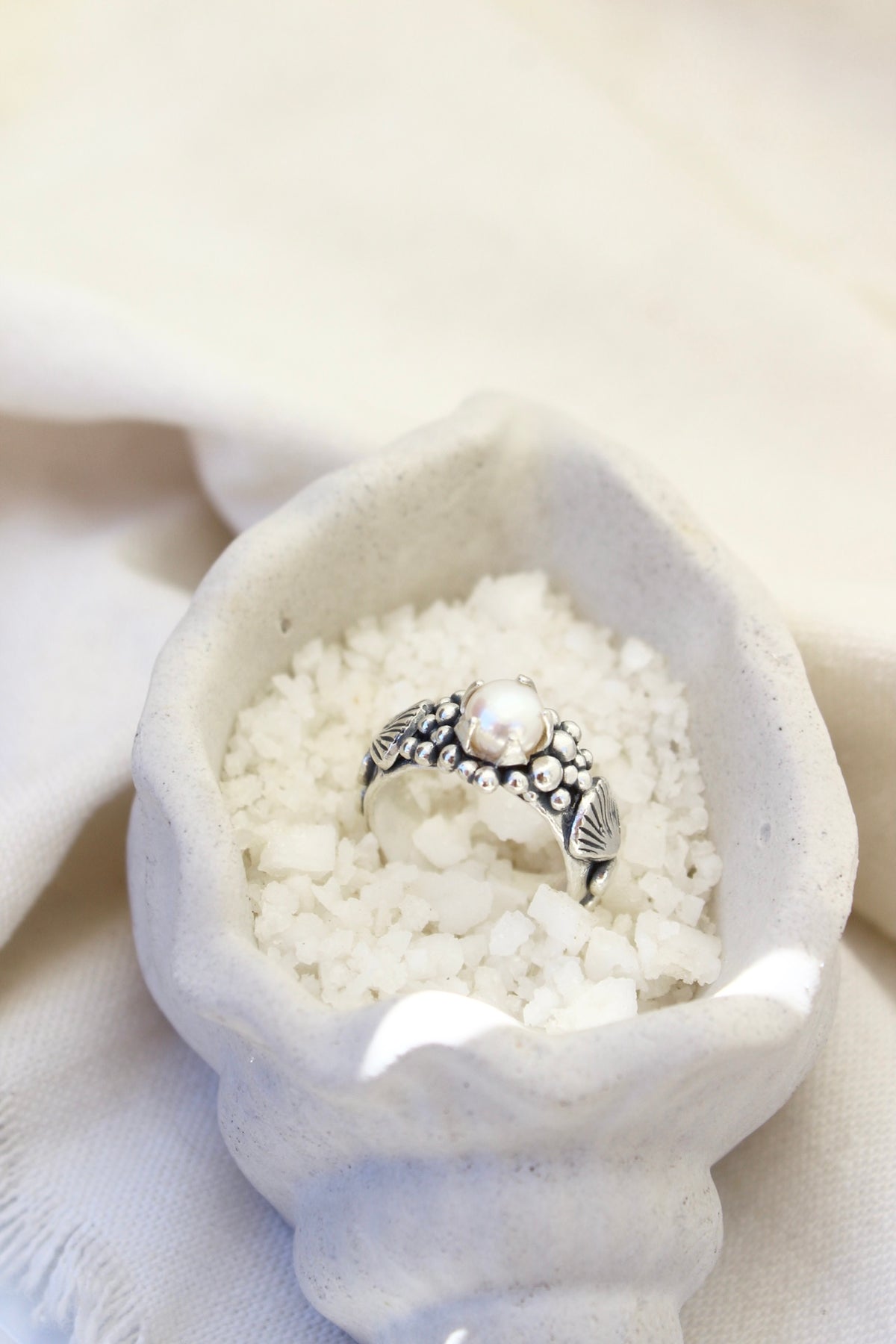 Anillo LA PERLA concha