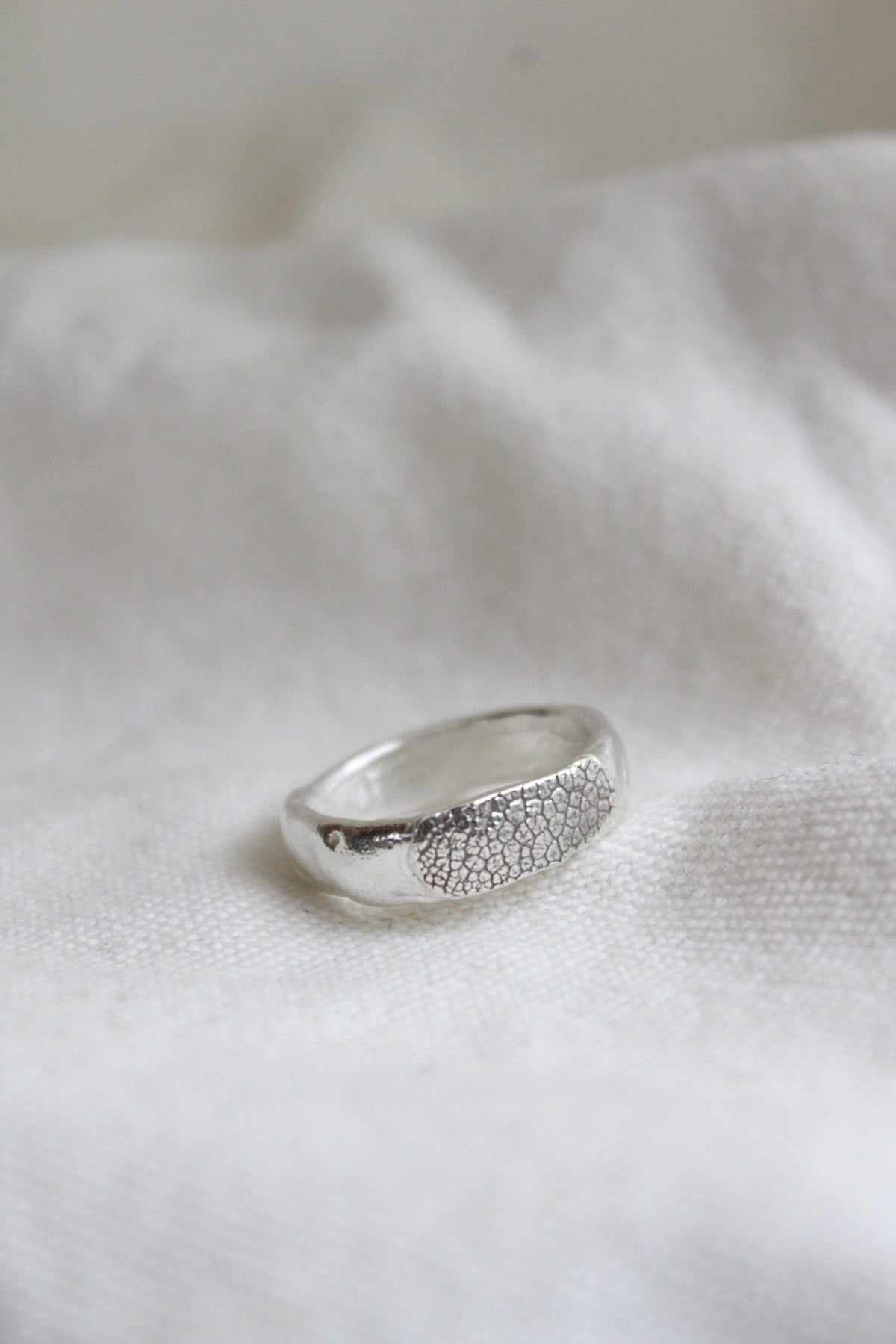 ANILLO HUELLA “CINTA” grueso