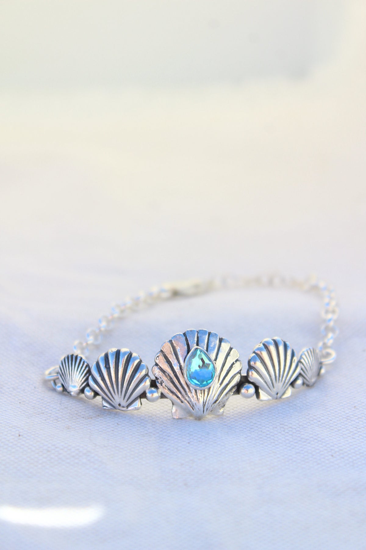 Pulsera conchas Mistic