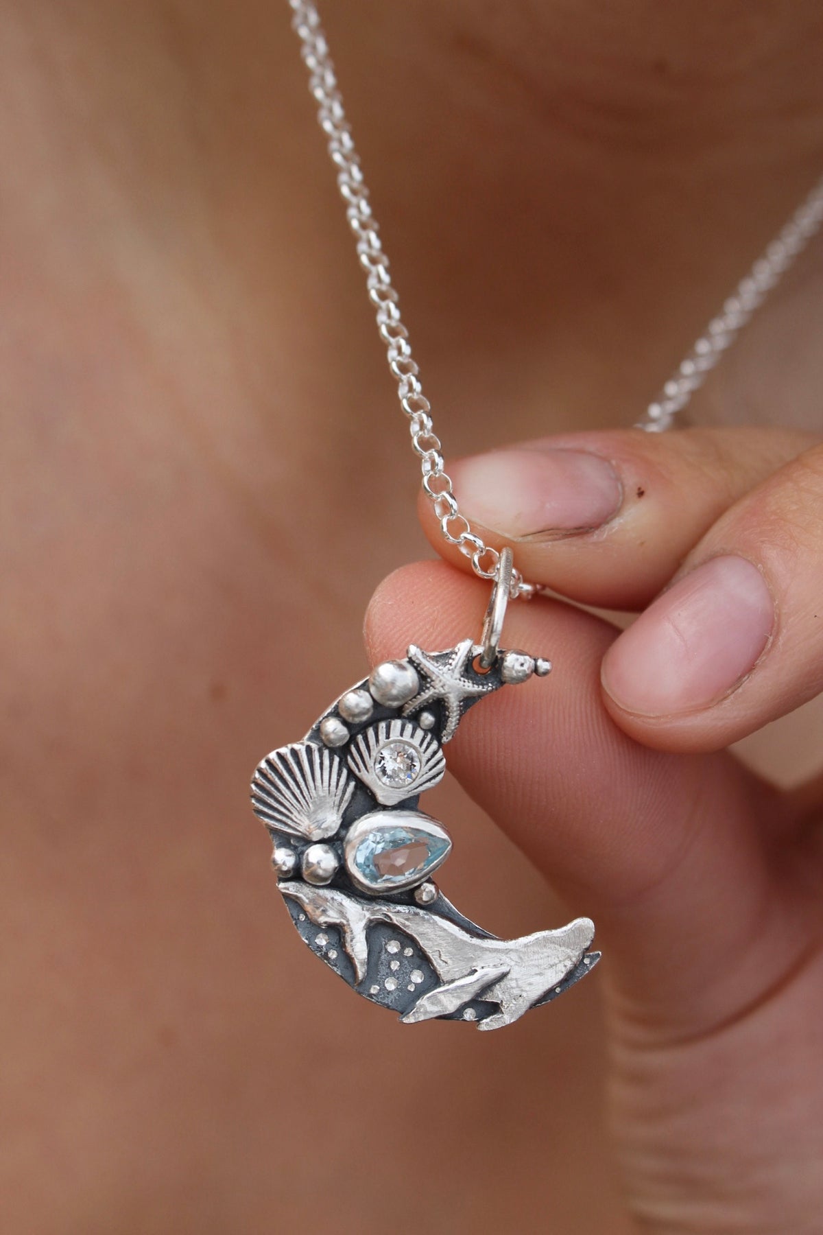 Collar Luna di Atlantis “MAREA” Topacio sky blue