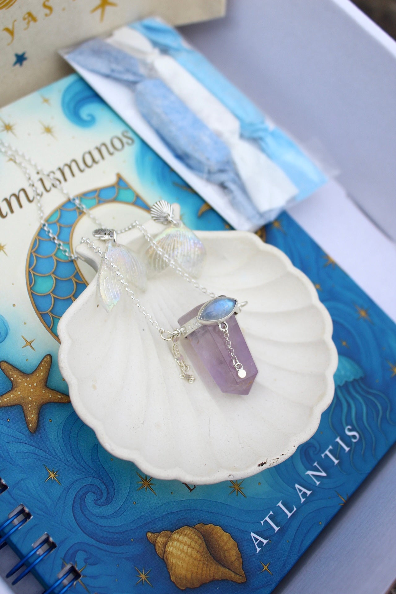 Pack 4 : libro Atlantis + amuleto amatista