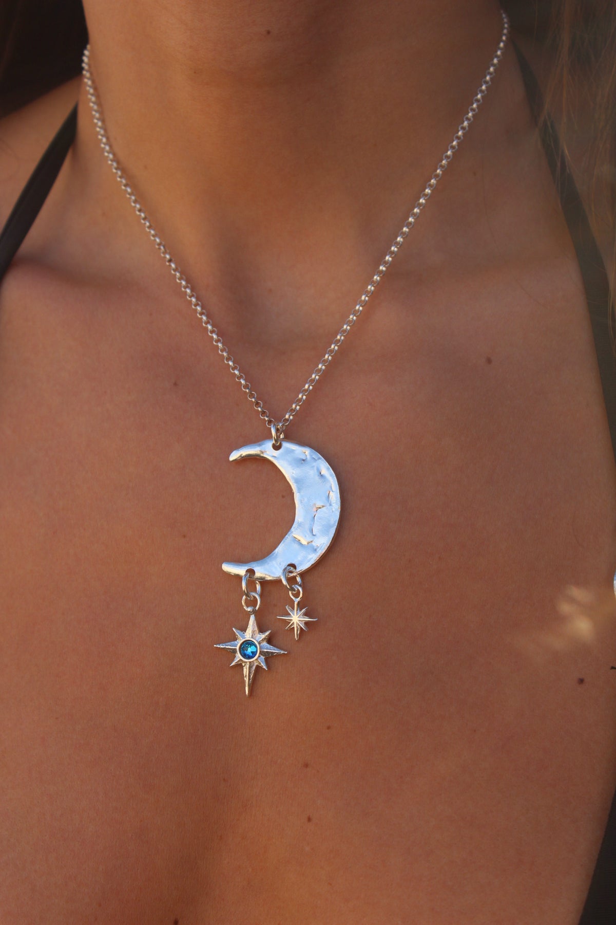 Collar amuleto lunar (incluye cadena 45cm)