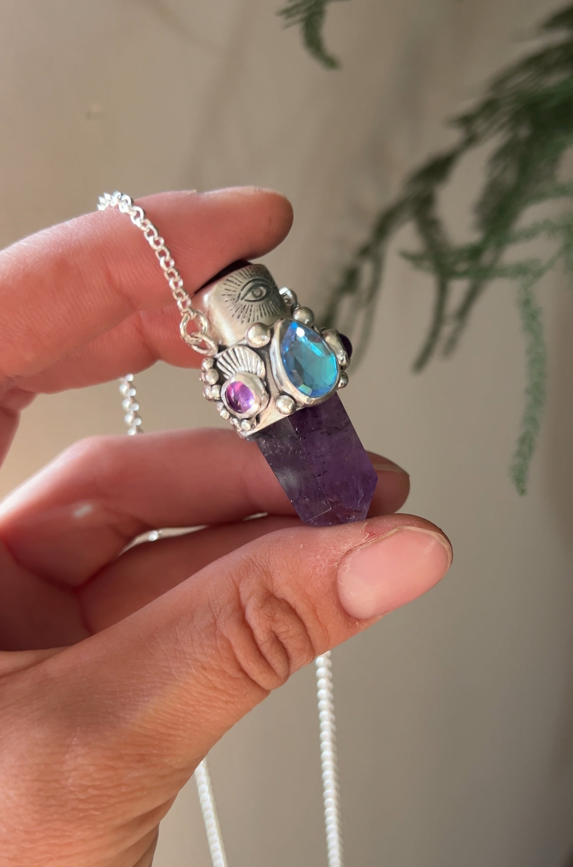 Amuleto amatista protector