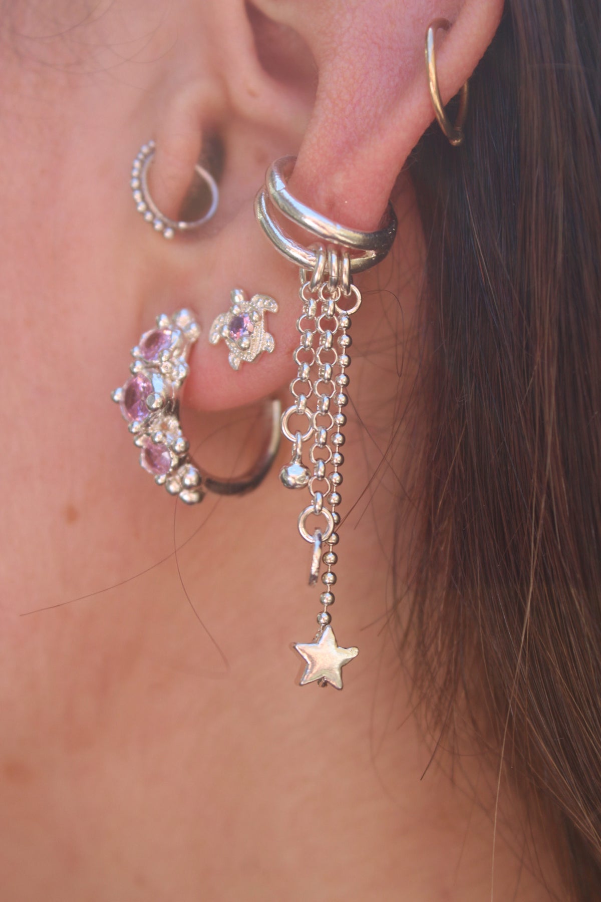 Aro Earcuff doble con cadenas