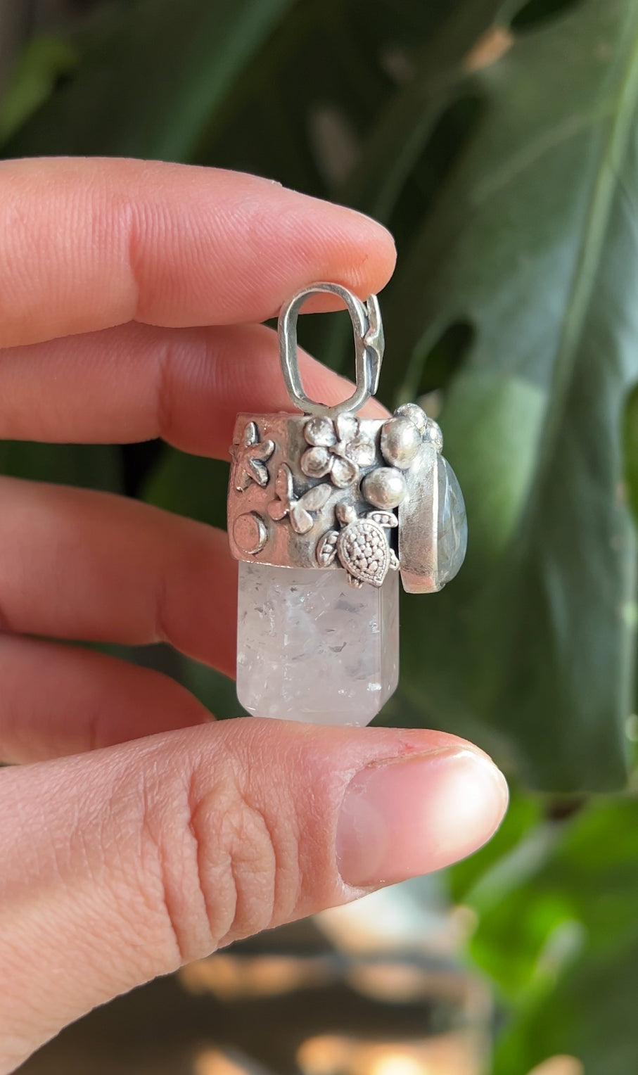 Amuleto cuarzo con labradorita