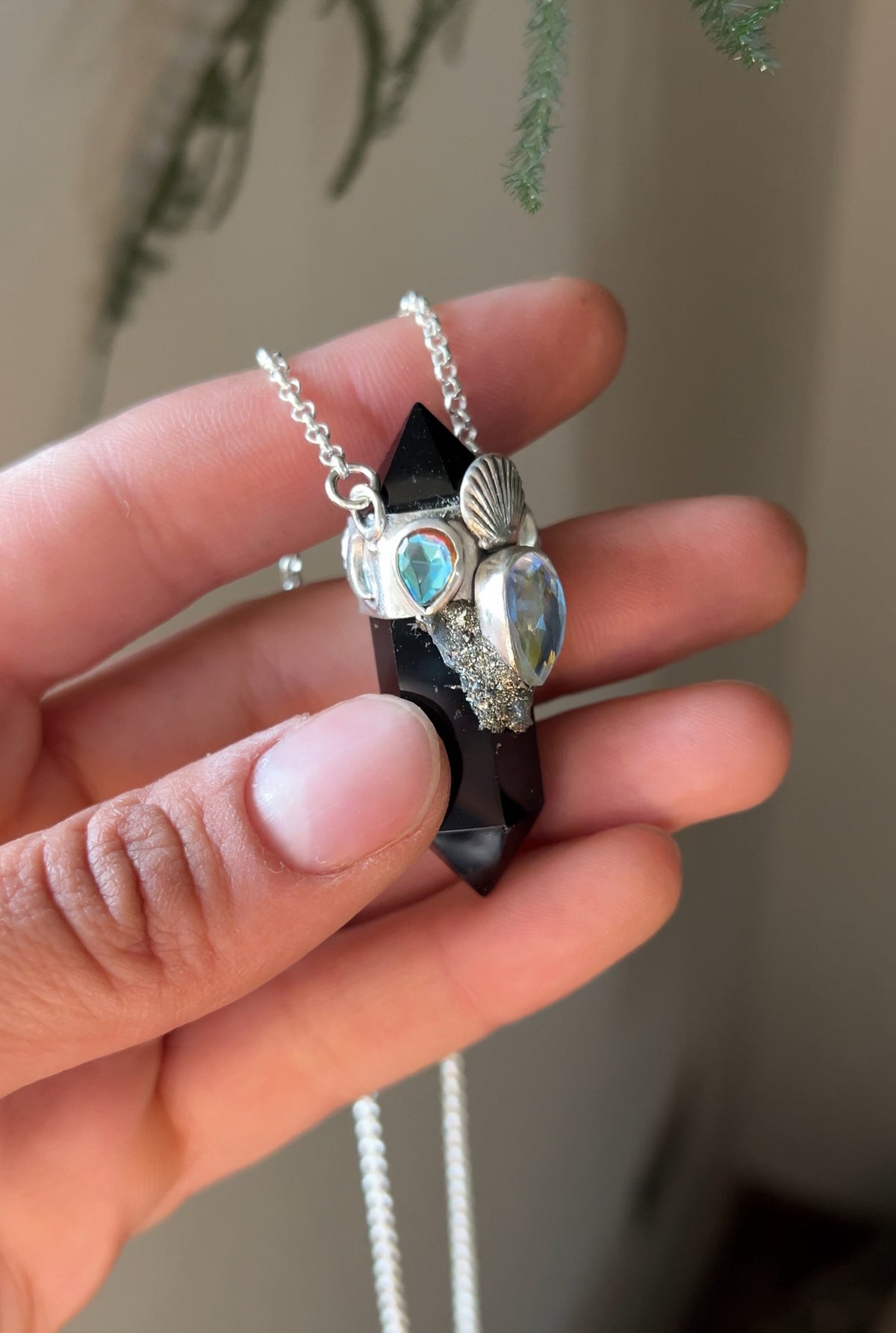 Amuleto Doble punta ónix negro