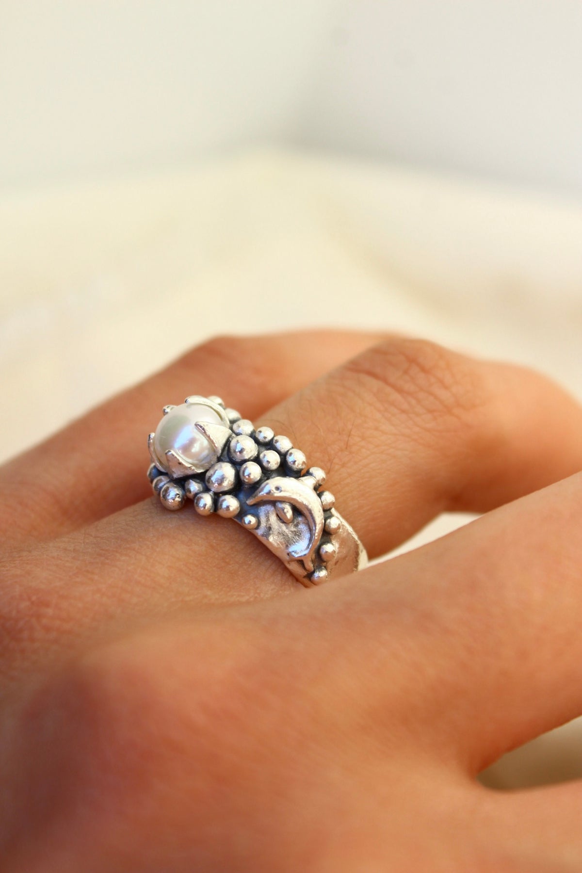 Anillo LA PERLA  delfín