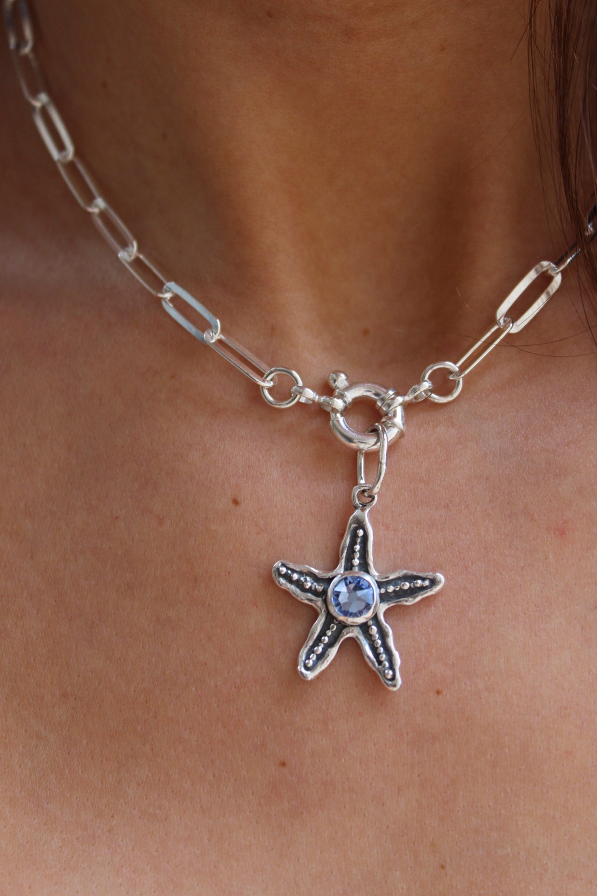 Collar estrella cristal color Tanzanita