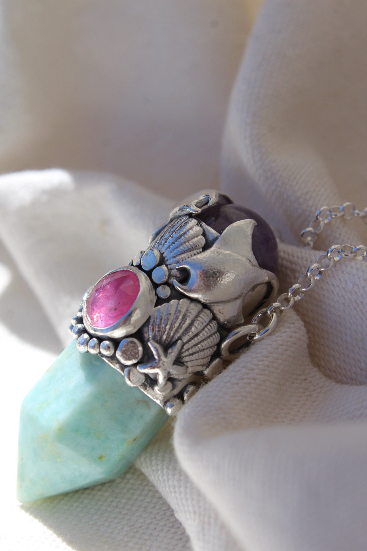 Amuleto “mantas”