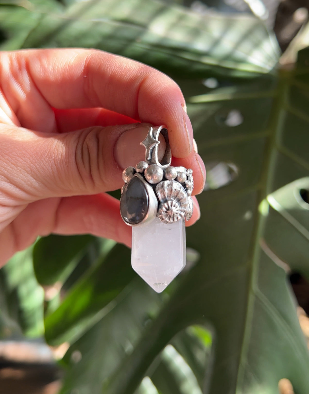 Amuleto cuarzo con labradorita