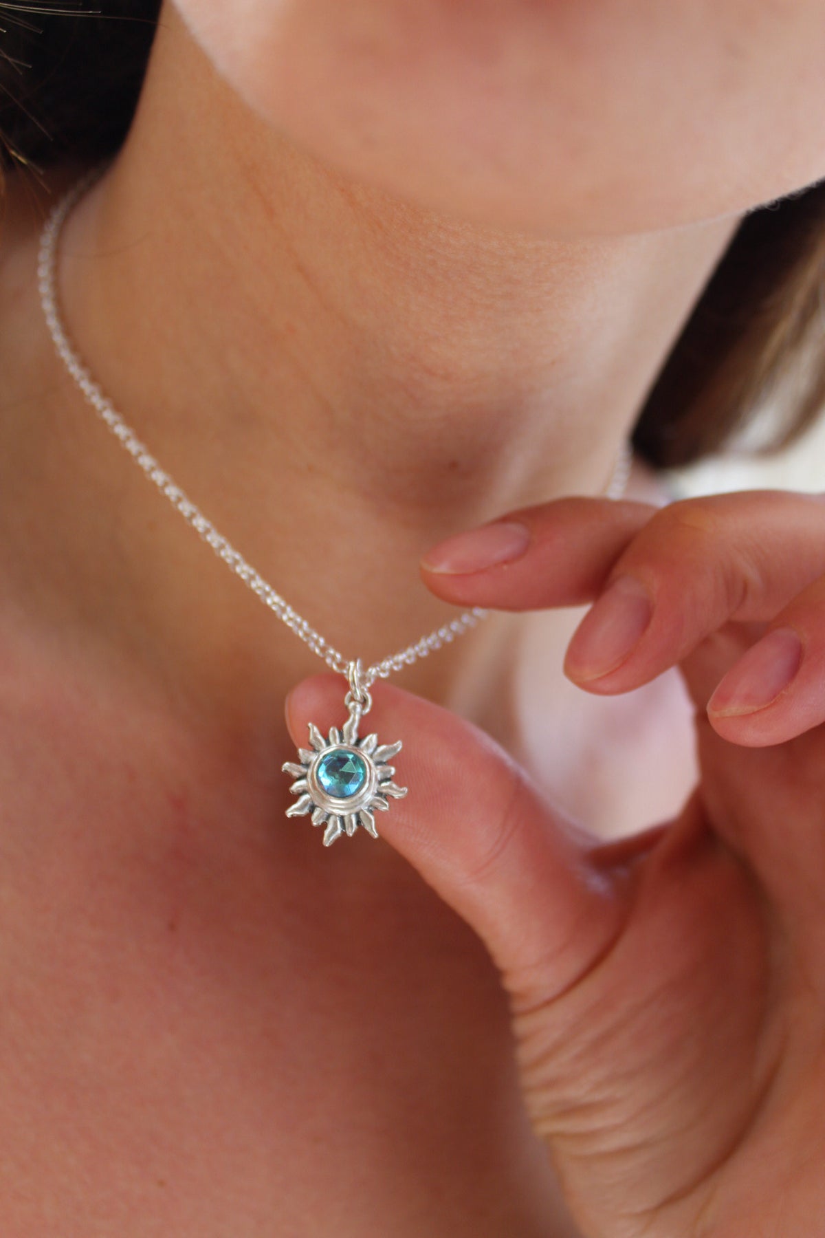 Collar solei cuarzo místico