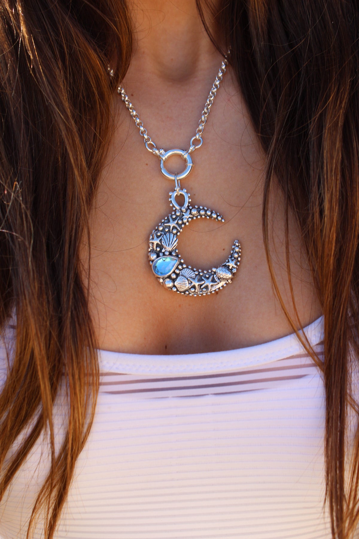 Luna Maxi mona pelotuda