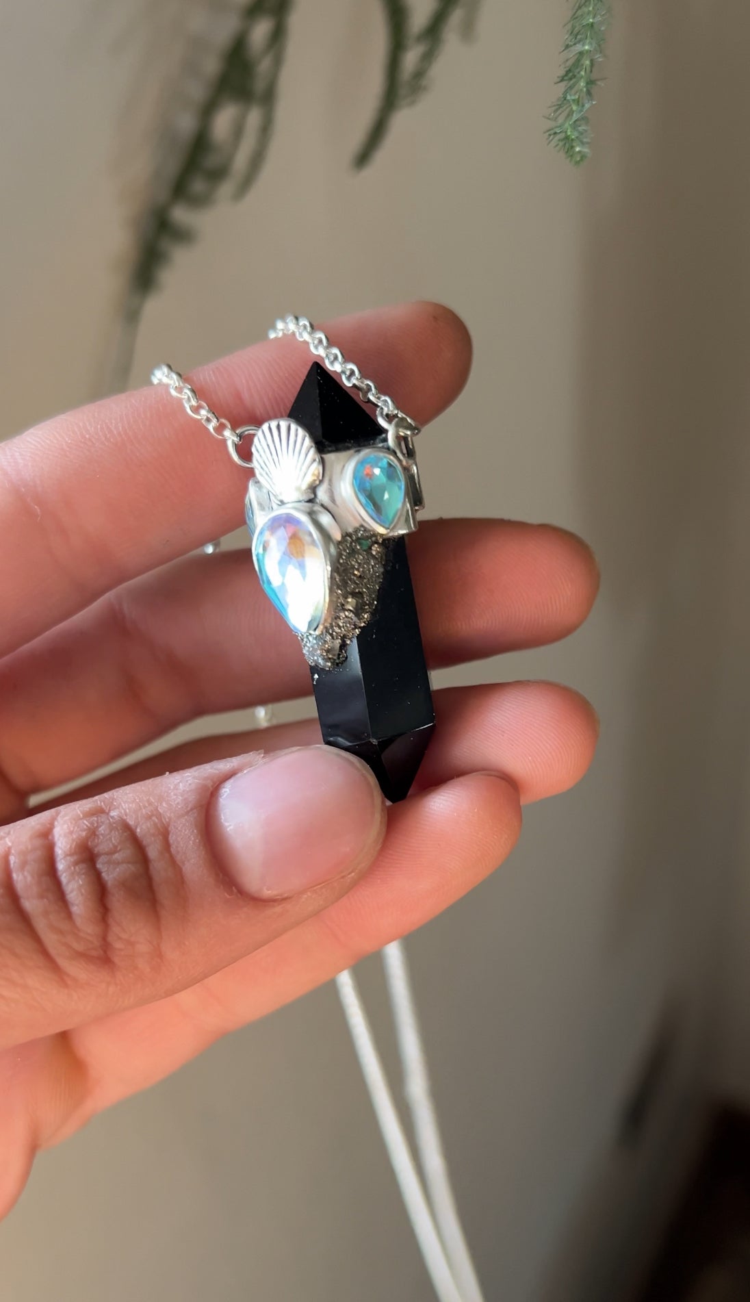 Amuleto Doble punta ónix negro