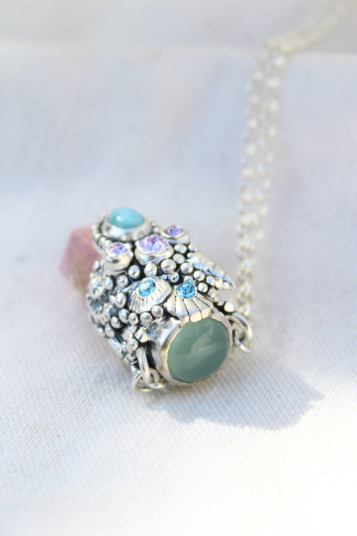 Amuleto rodonita princesa