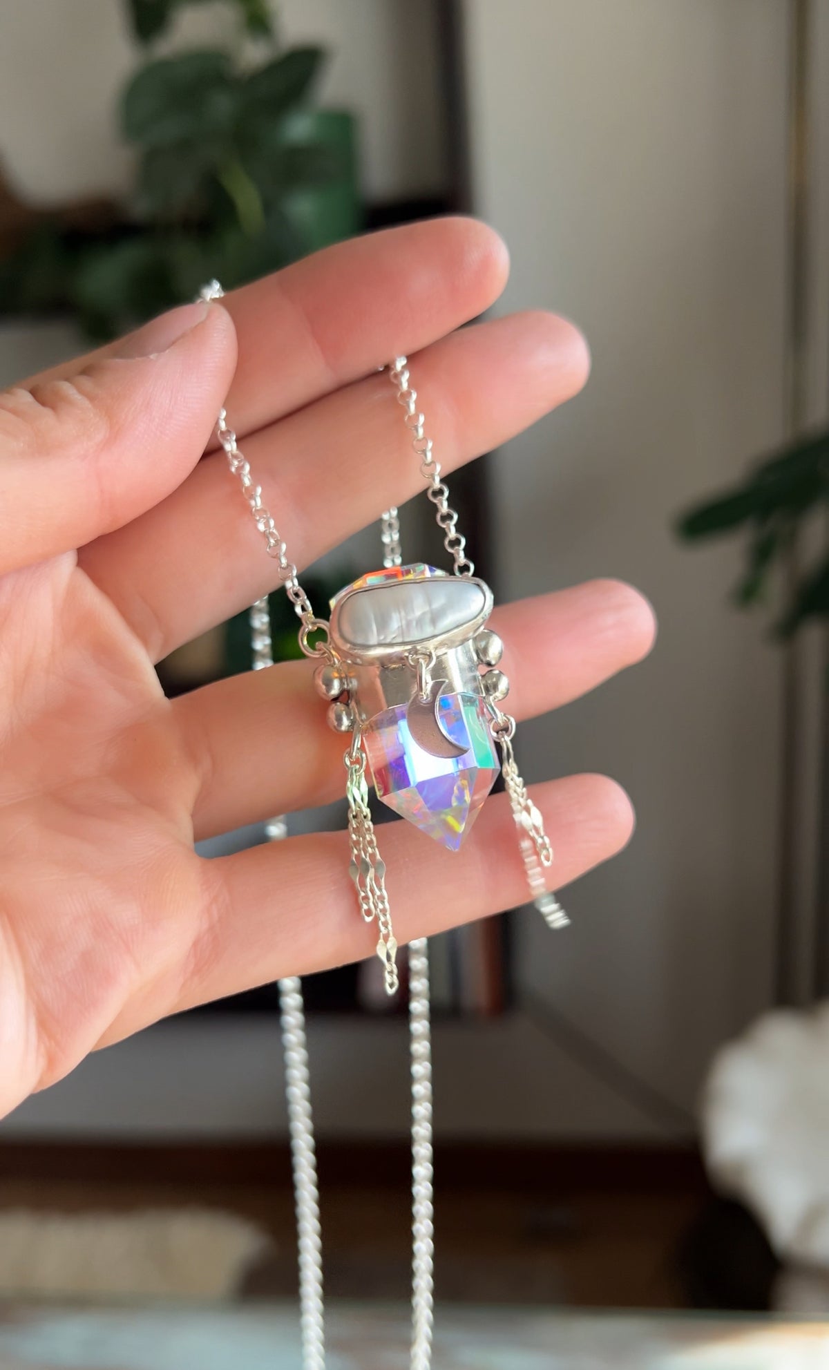 Amuleto místico perla