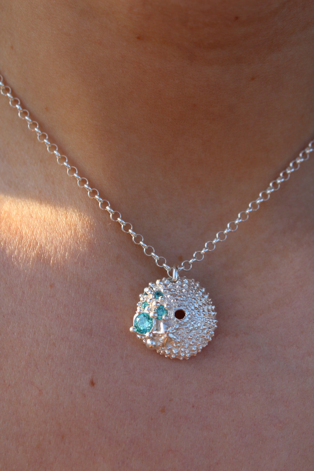 Collar erizo cristales