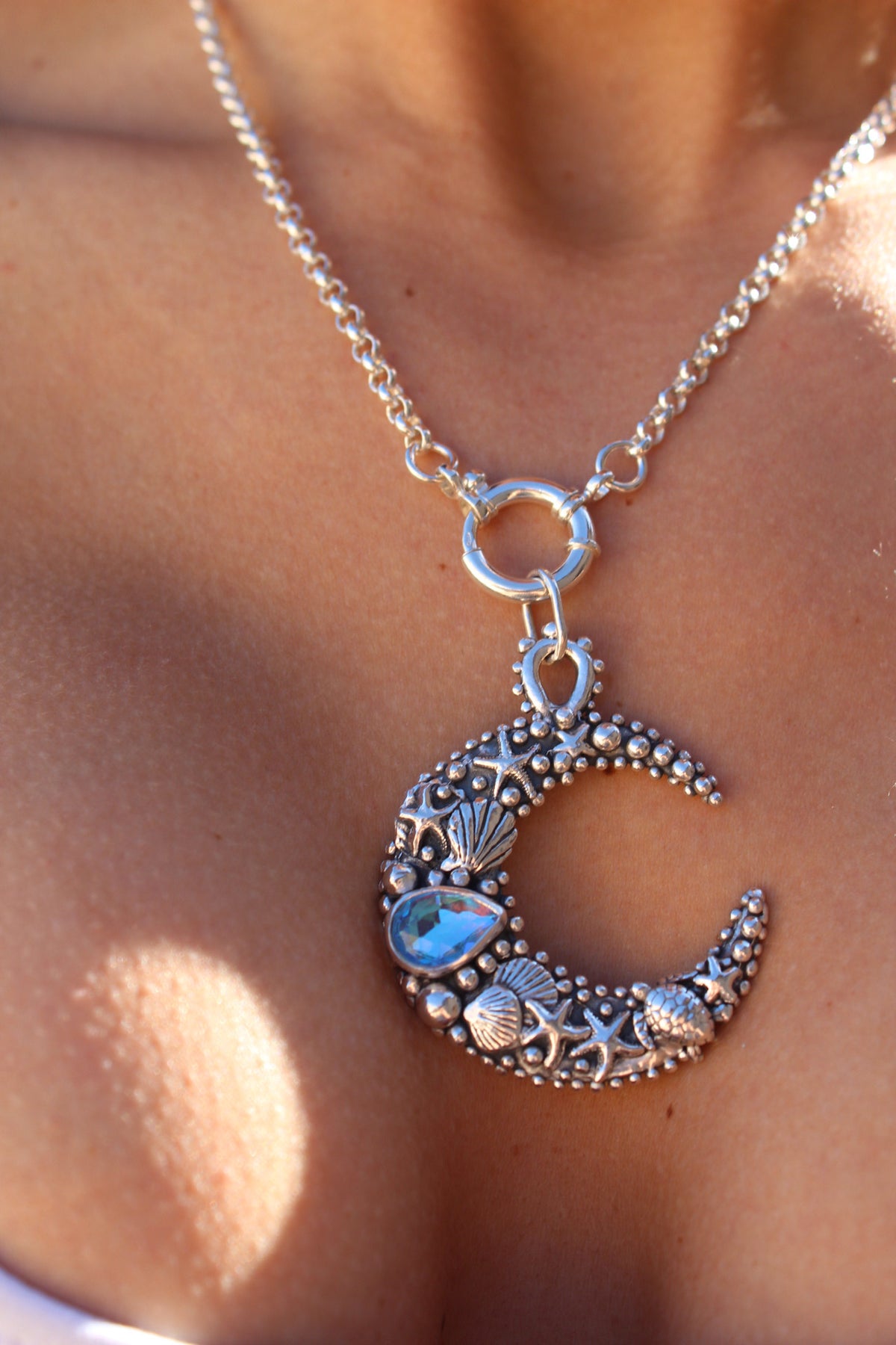 Luna Maxi mona pelotuda