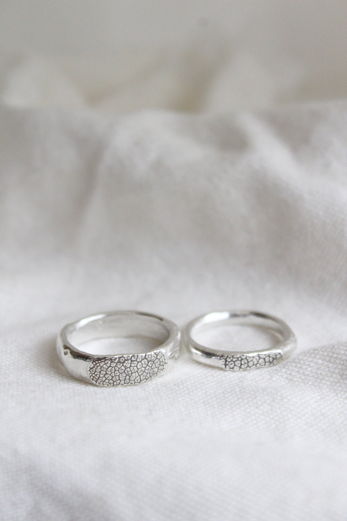 ANILLO HUELLA “CINTA” grueso
