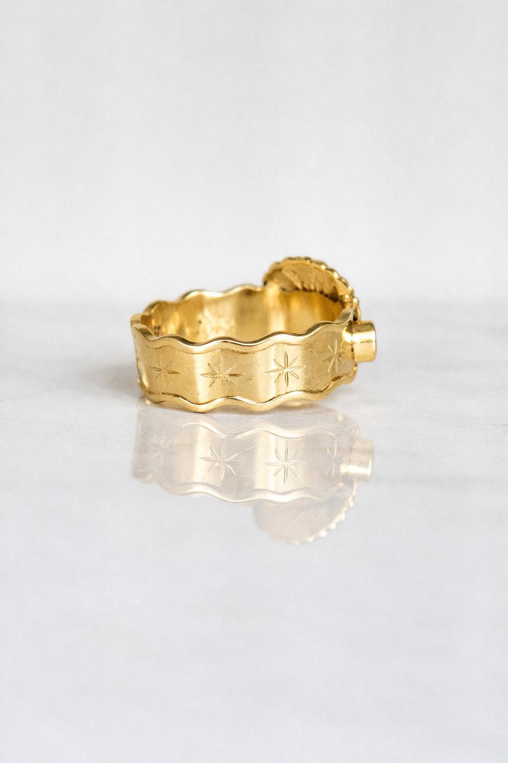ANILLO CONMIISANKA GOLD DE TOPACIO BLANCO Y CELESTE