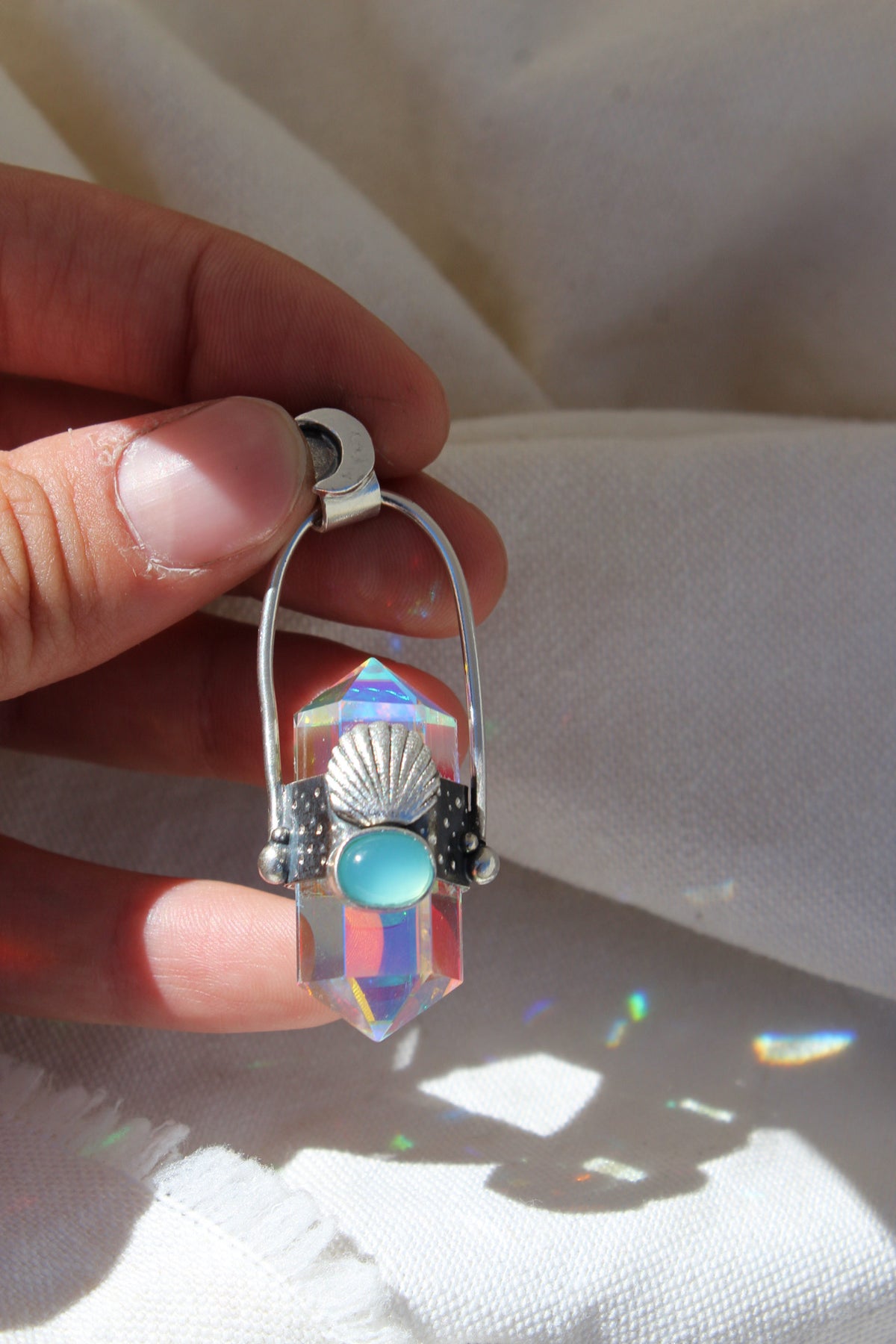 Amuleto sirena mística en calcedonia