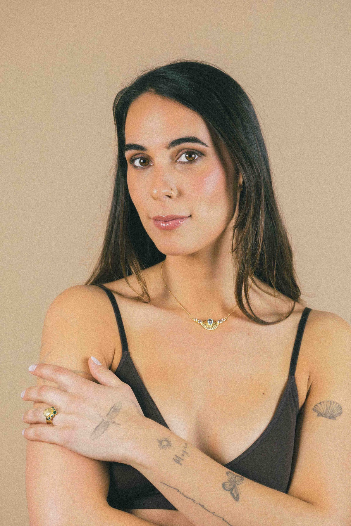 COLLAR CONMIISANKA GOLD DE TOPACIO BLANCO Y CELESTE