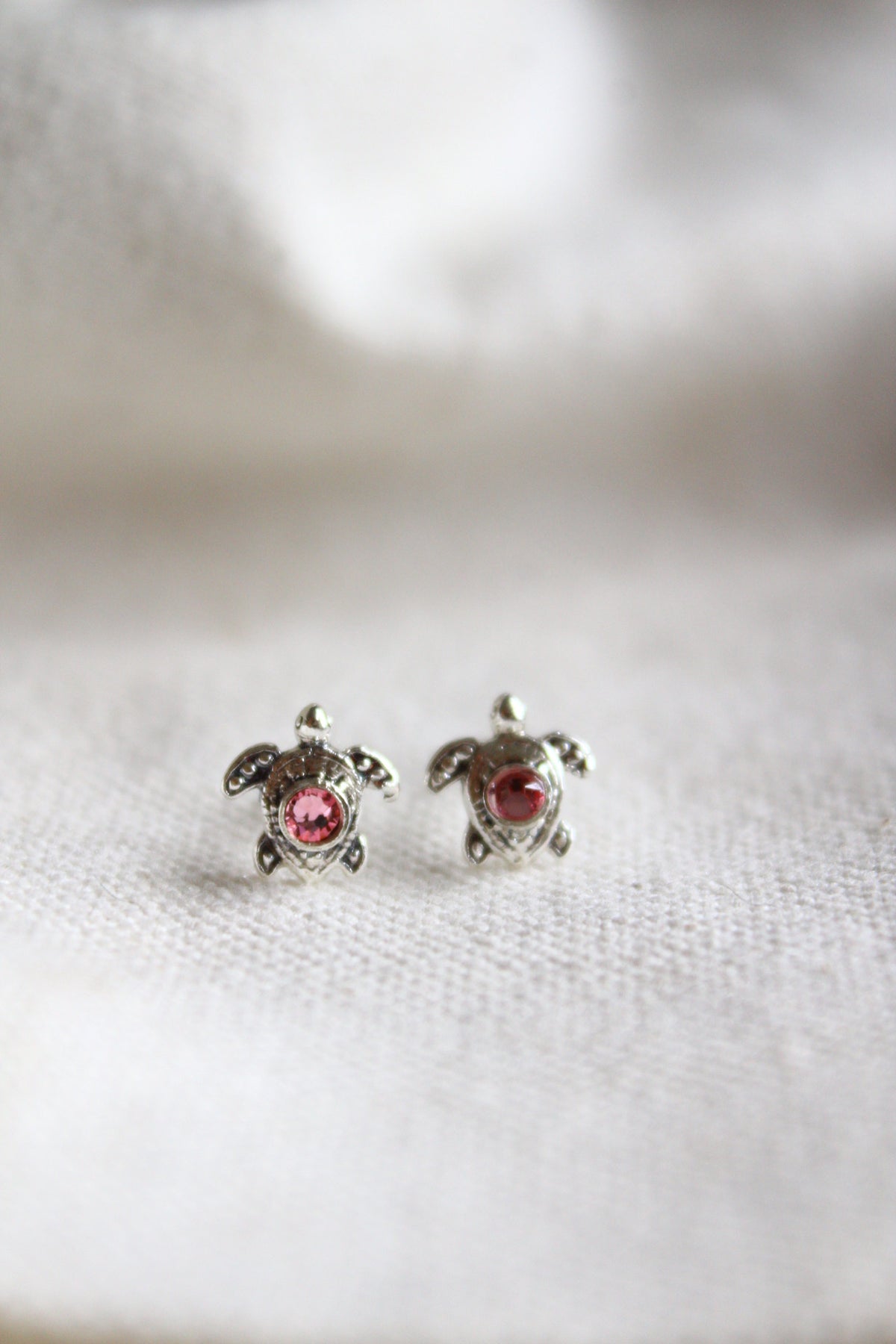 Aros tortu petit cristal rose