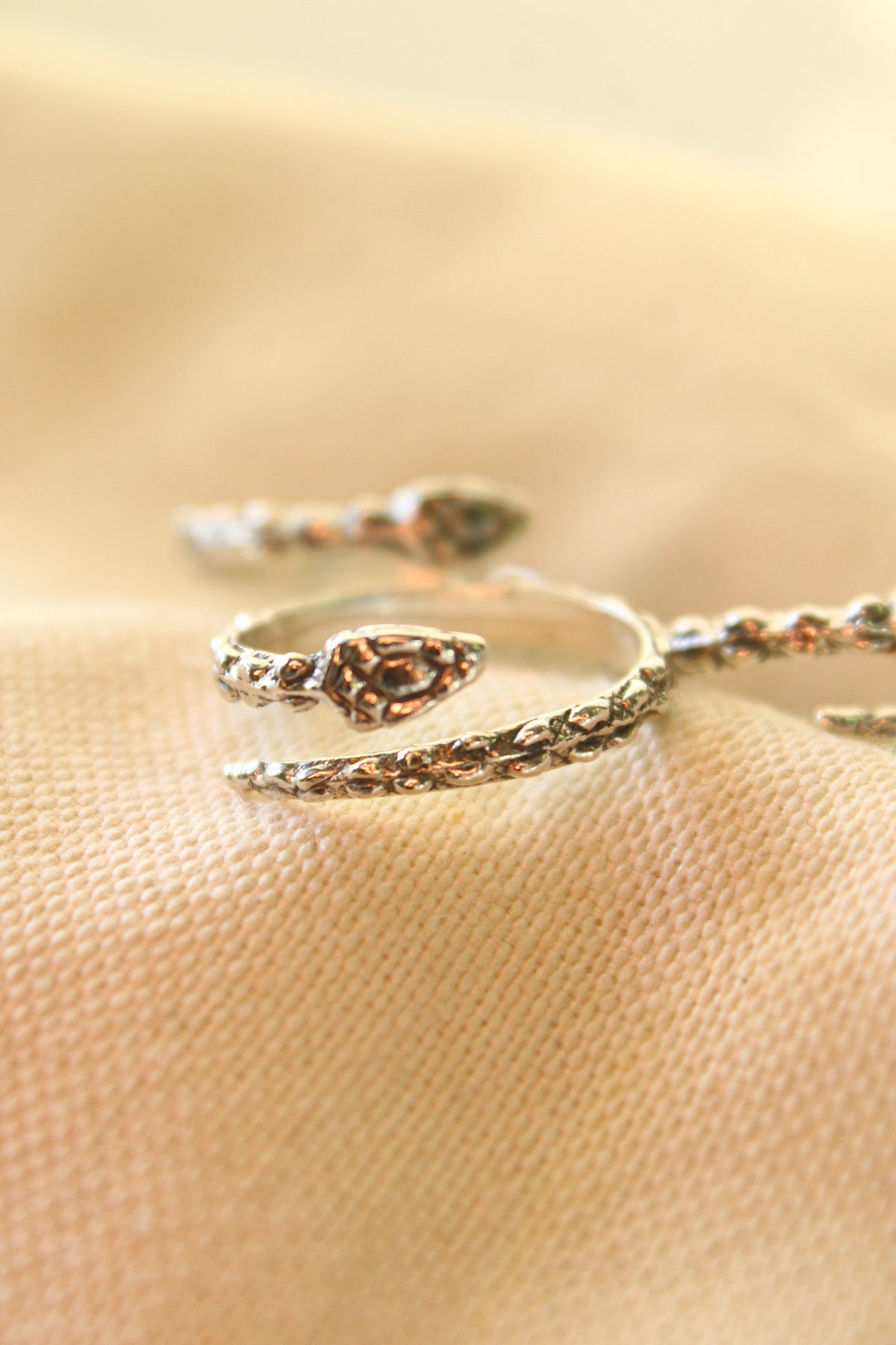 Anillo Kundalini ajustable