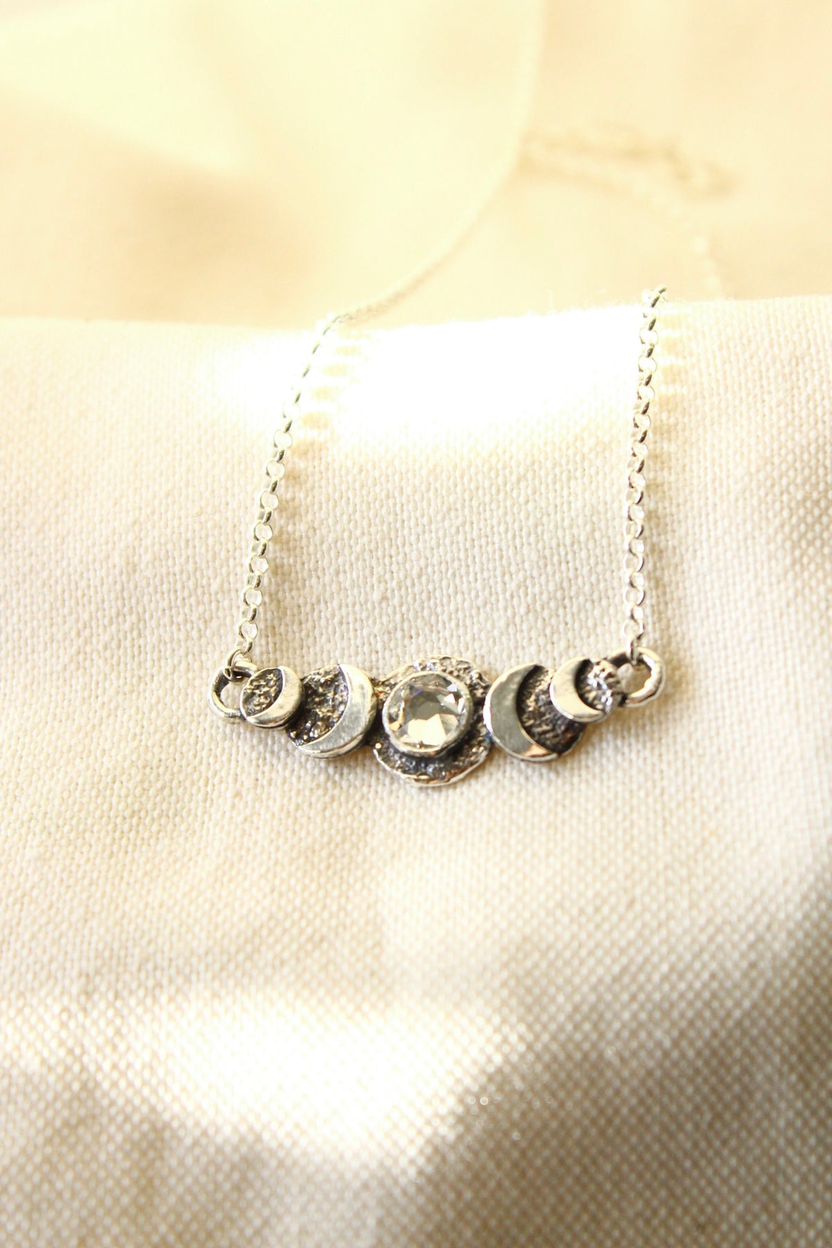 Collar ciclos cristal blanco