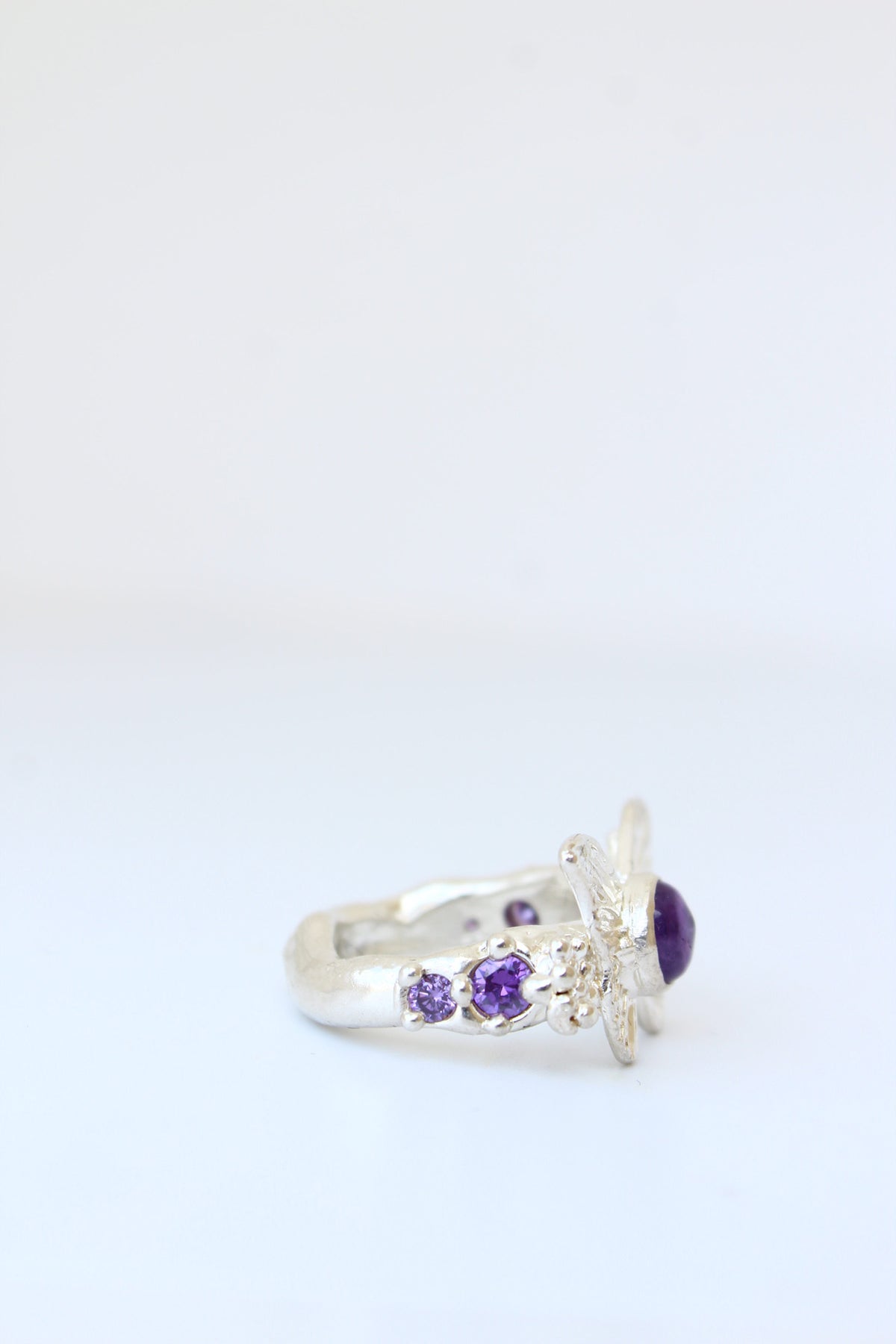 Anillo mariposa di gaudi